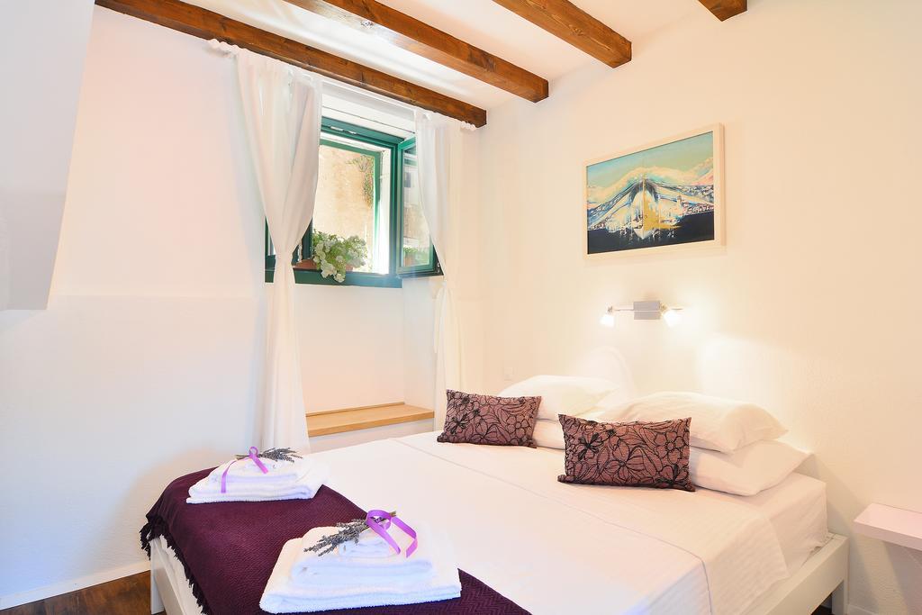 Apartments And Rooms Kampanel Хвар Номер фото