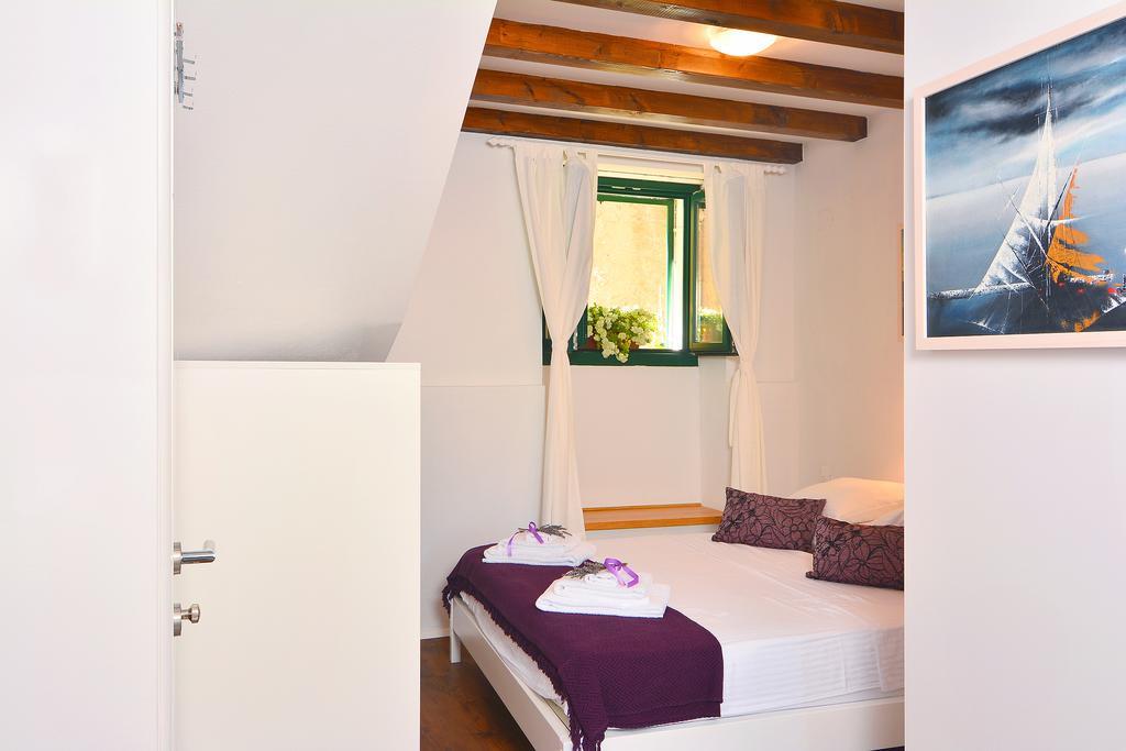 Apartments And Rooms Kampanel Хвар Номер фото