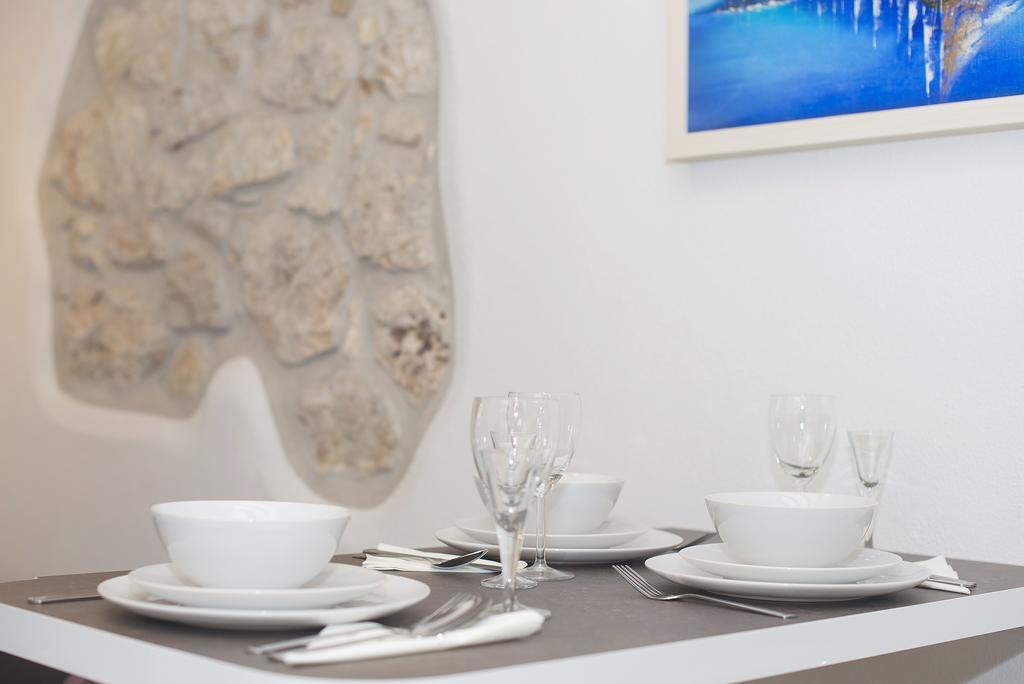Apartments And Rooms Kampanel Хвар Экстерьер фото
